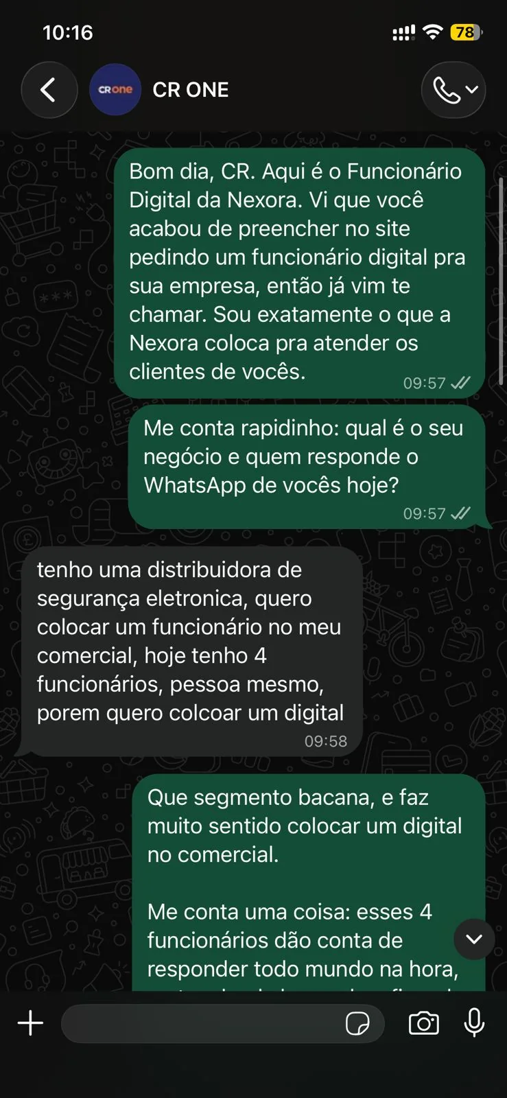 Conversa real: o Funcionário Digital chama a CR ONE